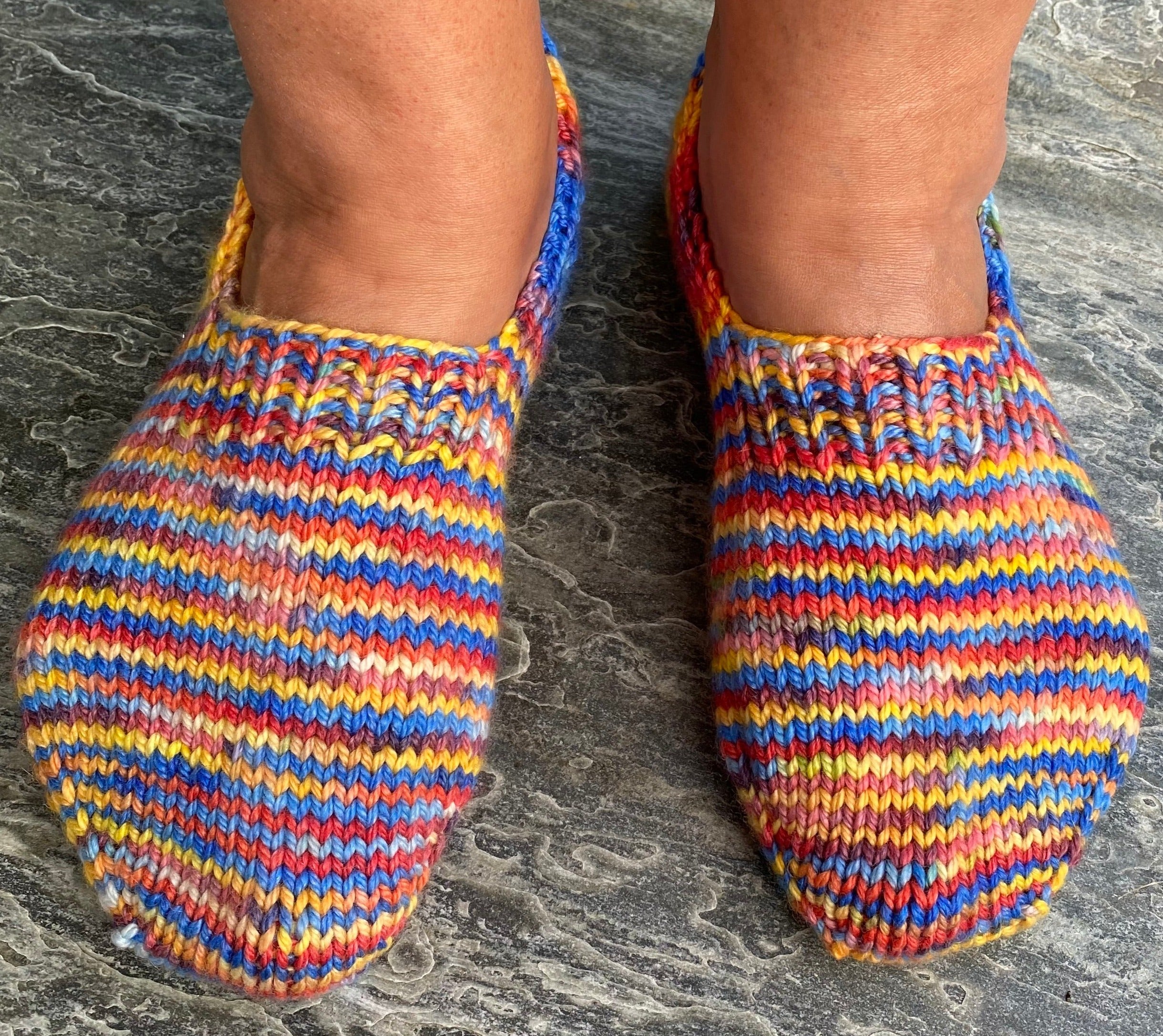 Knitting Patterns Turkish Bed Socks Rainbow Slippers (Norwegian) Pdf